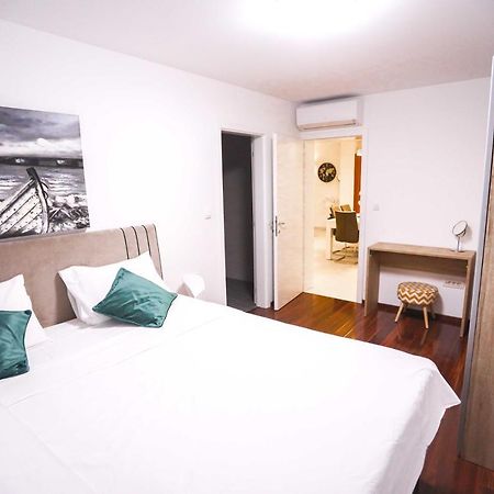 Villa Castelli, Apartment With Pool, Kaštela 외부 사진