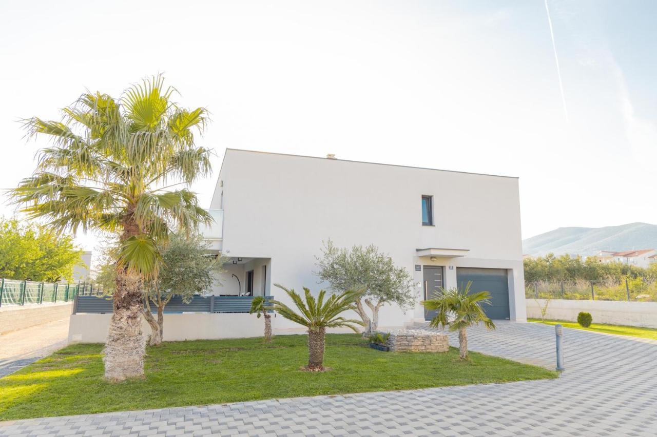 Villa Castelli, Apartment With Pool, Kaštela 외부 사진