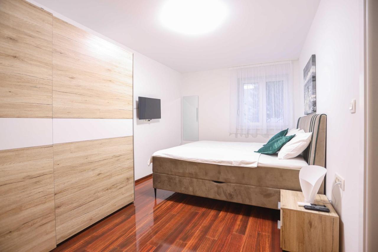 Villa Castelli, Apartment With Pool, Kaštela 외부 사진